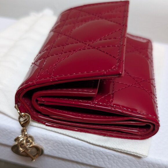 Lady Dior Medium Trifold Wallet - Picture 1 of 13
